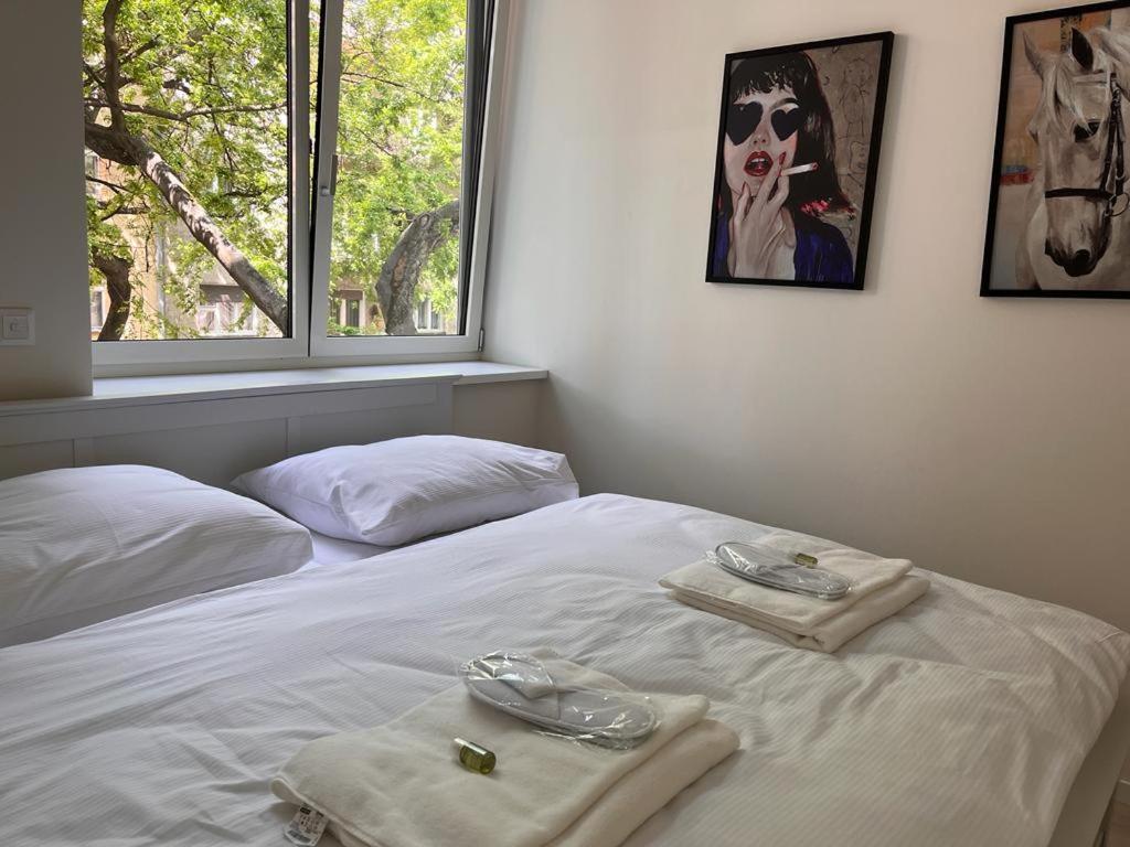 Skau Gajova Family Two Bedroom Apartment With A Terrace Free Parking 브라티슬라바 외부 사진